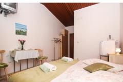 Apartmány dominovic-Mladinov  Izba 1 - soba foto 5