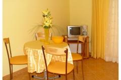 Apartmány Deak Komarna Apartmán 6 - žuti foto 2