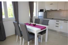 Apartmány Gorica 1- with Pool, 200 Apartmán 1 - Gorica 1/6 foto 4