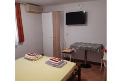 Apartmány ZAROK  Baška Izba 5 - A5  STUDIO foto 2