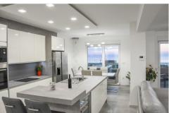 Hot Tub Luxury Apartmány + beach p Apartmán 1 - Penthouse foto 4