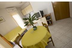 Apartmány Dinko s grijanim bazenom Apartmán 4 - A 2+2 foto 1