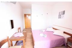 Izby Bili Galeb BED? Izba 1 - PURPLE foto 4