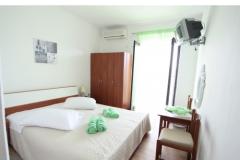 Izby Bili Galeb BED? Izba 3 - GREEN foto 1