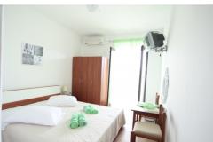 Izby Bili Galeb BED? Izba 3 - GREEN foto 2