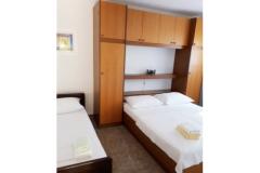 Dom Zvonimir Apartmán 2 - Ap 4+1 foto 2