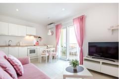 Apartmány Ksenija Apartmán 2: (4+0) - A4 rozi foto 2