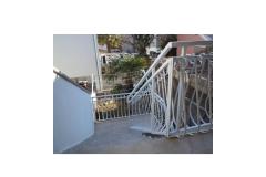 Apartmány SO Apartmán 1: (3+1) - U ZELENILU foto 2