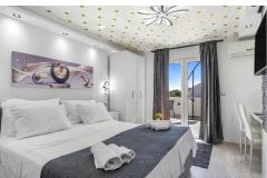 Vila s bazenom i jacuzzijima Apartmán 1: (2+0) - Penthaus 1 foto 1