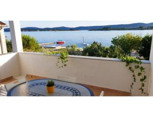 Apartmán Mare - prvi red uz more