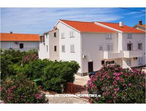 Apartmány Lucija