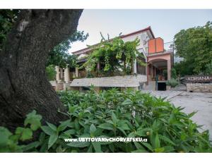 Apartmány Adriana