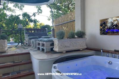 Sunrise Luxury Apartmány