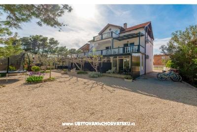 Apartmány Villa Agape Vir