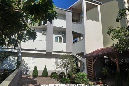 Apartmány DIVNA Baška Voda Chorvátsko