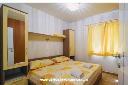 Deluxe Apartmány Centar foto 2