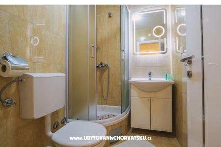 Deluxe Apartmány Centar foto 4
