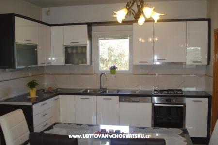 Dom za odmor Jelena foto 2