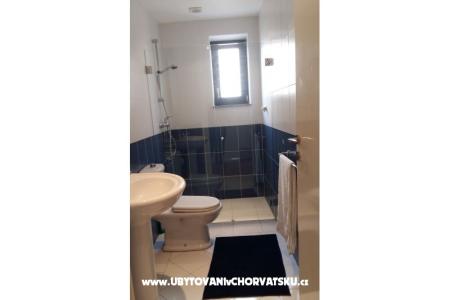 Apartmány Nives foto 4