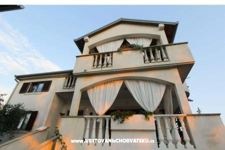 Apartmány Petrina 2 Biograd Chorvátsko