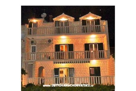 Apartmány JELAVIĆ Brač Chorvátsko