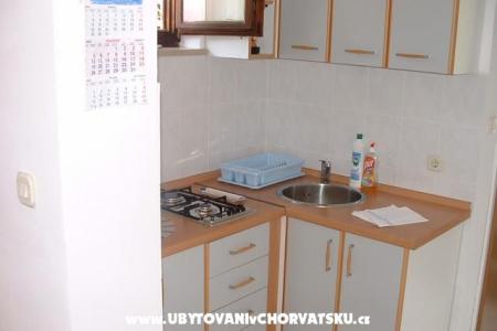 Apartmány Dvornik - Sutivan foto 3