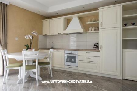 Luxury Apartmány s bazénom foto 4