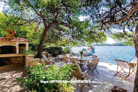 Dom Two Pines foto 3