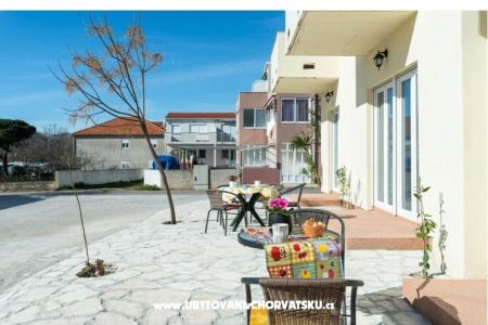 Apartmány Adria foto 3