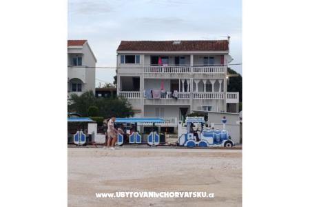 Apartmány Boro Sv. Filip i Jakov Chorvátsko