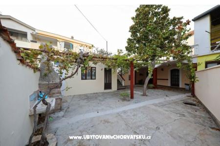 Levante - kuća za odmor Sv. Filip i Jakov Chorvátsko