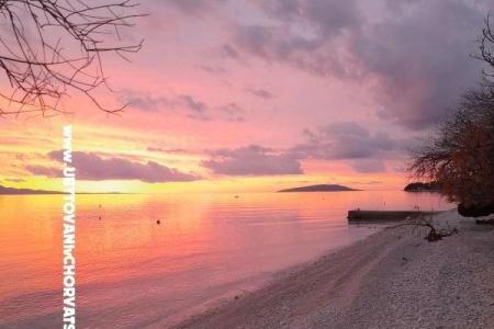 Apartmány Pervan  Gradac – Podaca Chorvátsko