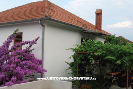 Apartmány Jelsa-Hvar foto 3
