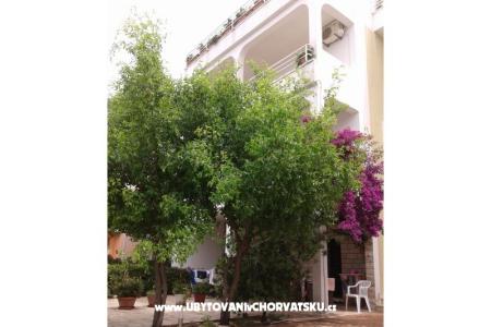 Apartmány Lile Igrane Chorvátsko