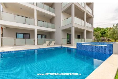 Villa Stella with Pool Karlobag Chorvátsko