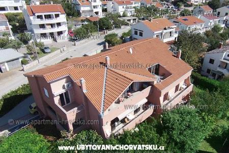 Apartm. Vlahinić Mirjana i Valerija ostrov Krk Chorvátsko