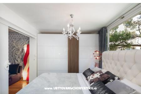 Apartmány Romilda, by the beach foto 5