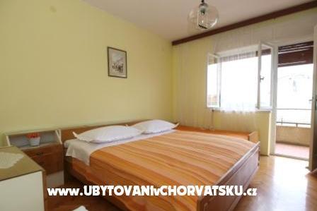 Izby - Tonći foto 2