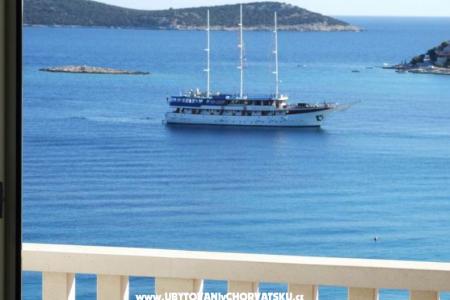 Apartmány Villa MANDINA s bazénom foto 3