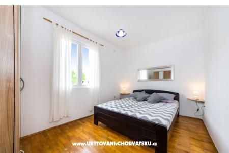 Apartmány Maia Lena foto 3