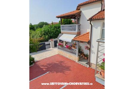 Apartmány Mila-Casa Bianca  Medulin Chorvátsko