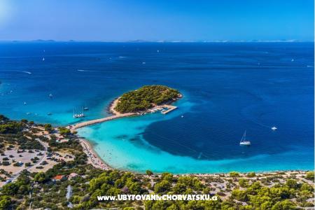 Amicaliving   Murter Chorvátsko