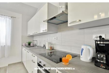 Apartmány Mica foto 3