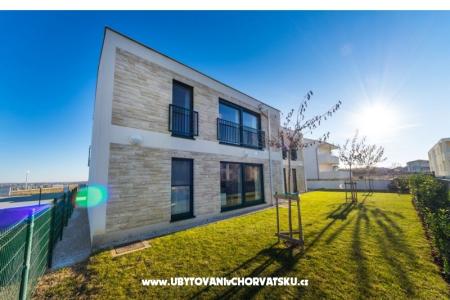 Queen Beach Resort Apartmány foto 3