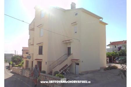Apartmány Ropuš foto 2
