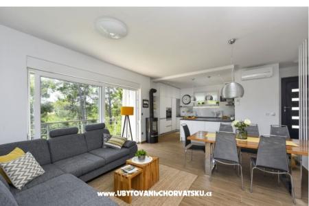 Villa Mirta ZadarVillas foto 4