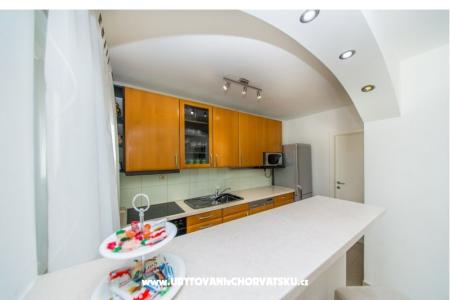 Apartmány  LUNI foto 5