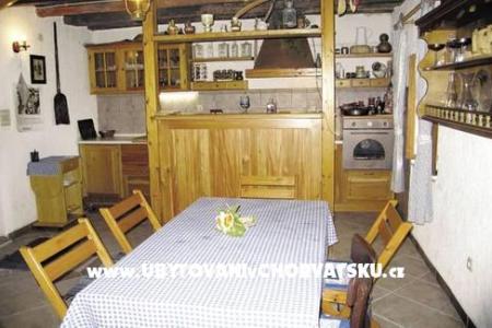 Country Dom Omis foto 3