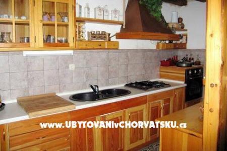 Country Dom Omis foto 4