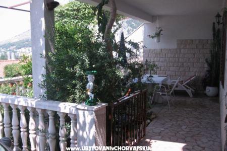 Brstilo apartmani Omiš foto 5